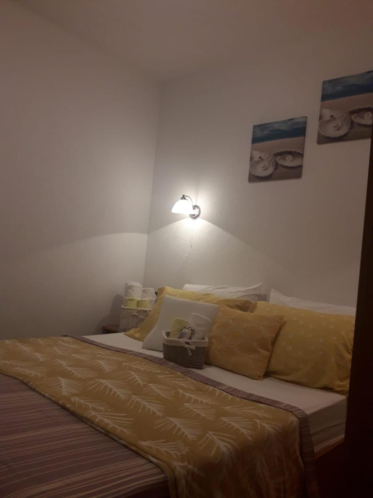 Apartments With A Parking Space Vodice - 13973 Habitación foto
